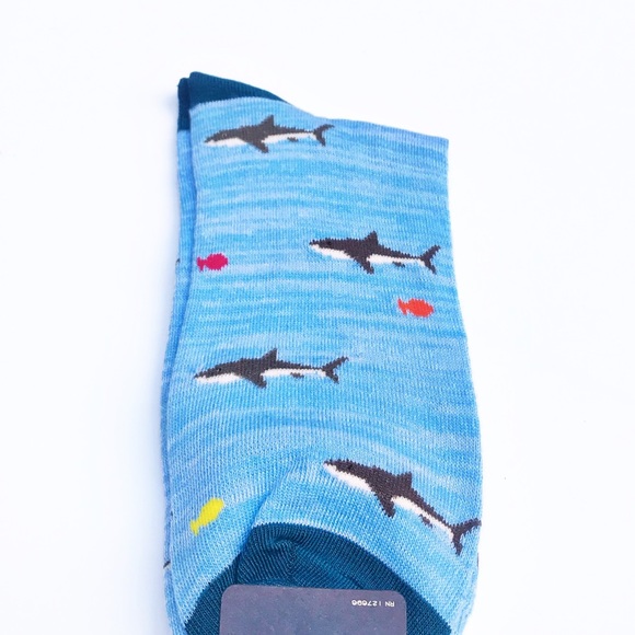 Novelty fun socks - sharks - Picture 4 of 6